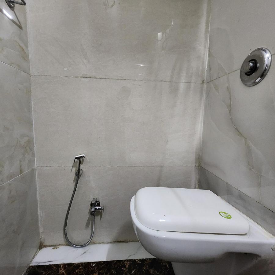 Hotel Royal Afghan Ню Делхи Екстериор снимка